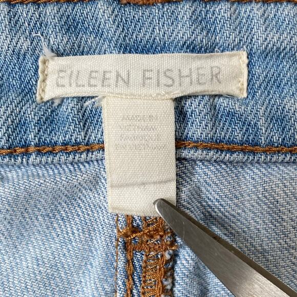 Eileen Fisher Women's Organic Cotton Light Blue Denim Stretch Jeans 4X29 - EUC - Picture 5 of 15